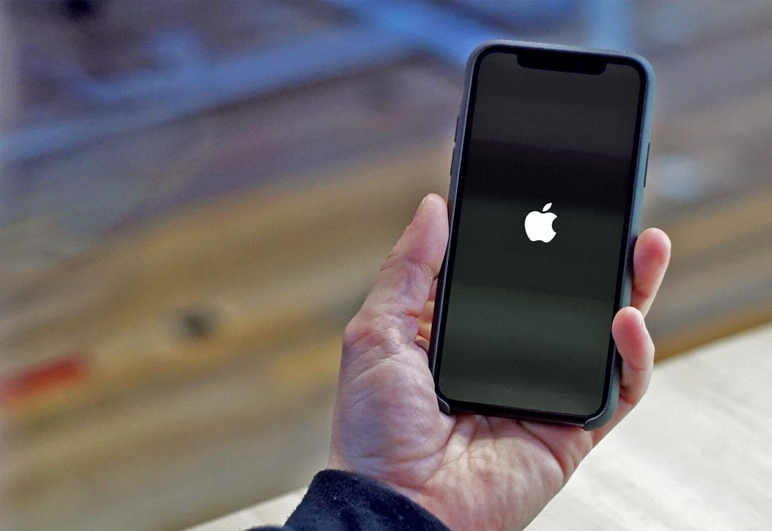 Is you iPhone stuck in a boot-loop? Dr. Fone can help.
