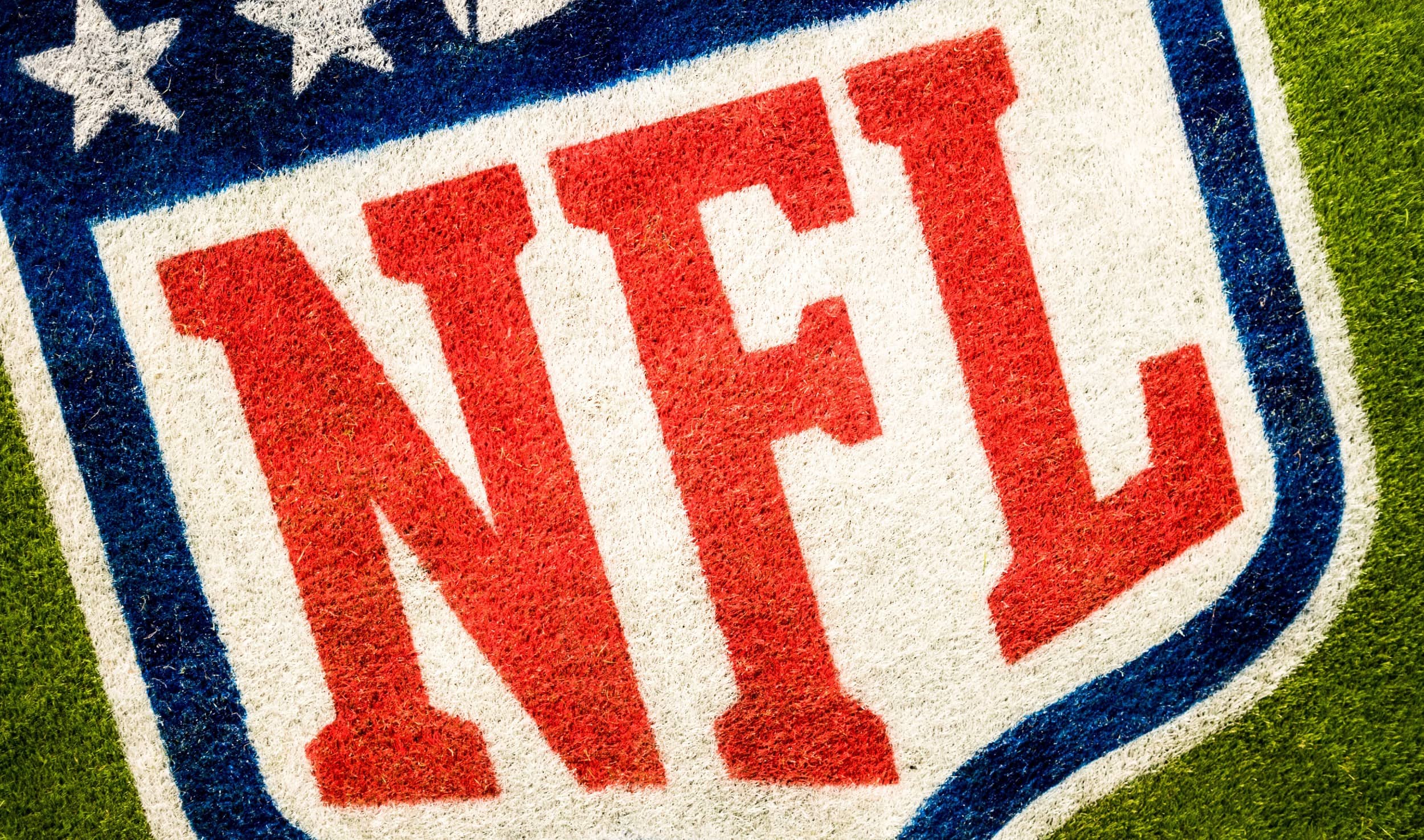 Get ready for the kickoff of 2019 AFC and NFC championships with these top streaming apps.